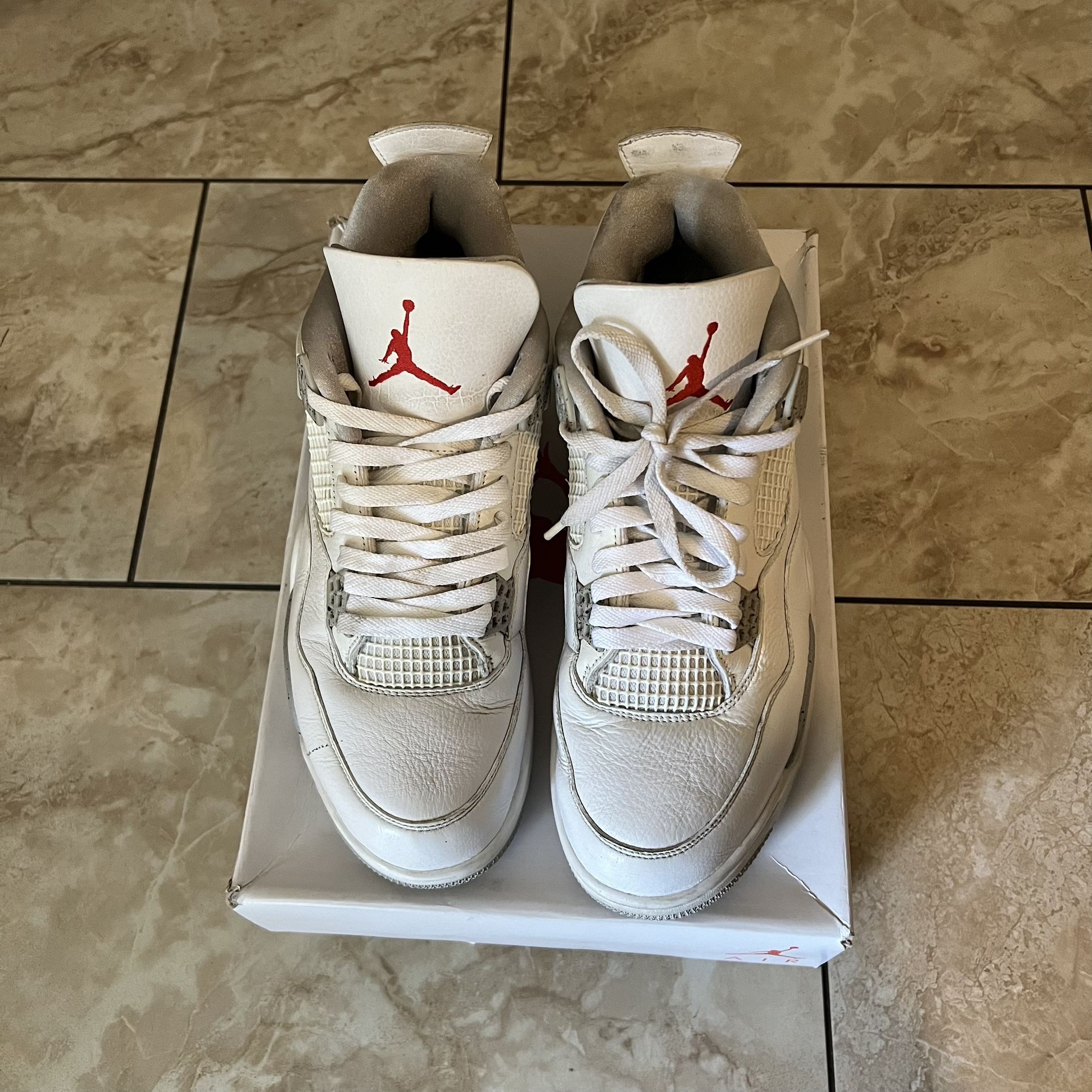 Jordan’s Retro 4’s Bundle