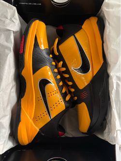 Kobe V Protro Bruce Lee (7 men)