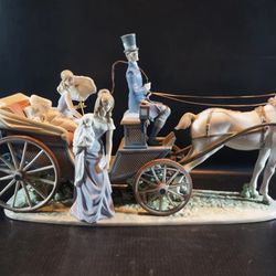 LLadro 1521 Landau Carriage 1001521  Porcelain Figurine