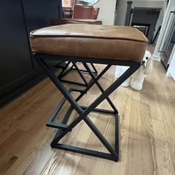 2 Metal Bar Stools With Leather Seats