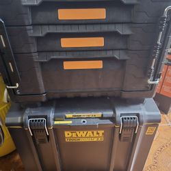 Ridgid Packout  3 Door $95