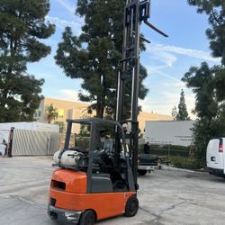 Toyota Forklift 
