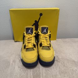 Jordan 4 Lighting Size 9.5