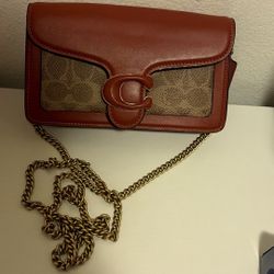 Coach Bag -NEED IT GONE !!-PRICE IS FIRM 