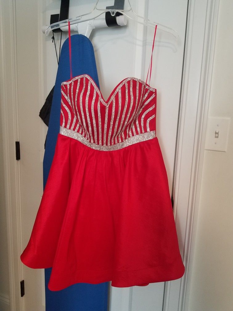 Red Strapless Party Dress