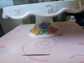 Pedestal Cake Plate