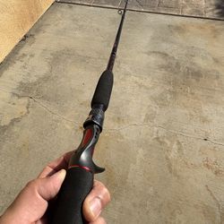 Ugly Stick GX2 Baitcaster Fishing Rod 6’6” Medium Heavy Action 