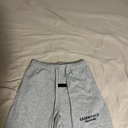 Essentials Fear Of God Small Shorts NEED GONE