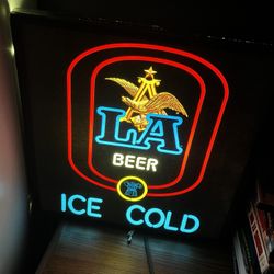 Vintage LA Beer Plug in Bar Light