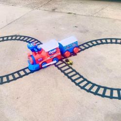 paw patrol 6-volt powered train with tracks