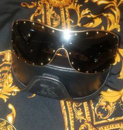 Luxury Designer Sunglasses Male And Female LV Gucci Versace DITA Chanel  Celine for Sale in El Paso, TX - OfferUp