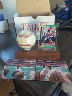 Ozzie Smith autographed:  ball, card, and 2 photos. 1988