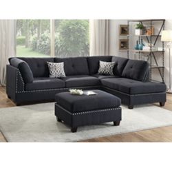 Gorgeous Black Colored 3 Piece Sectional Set
