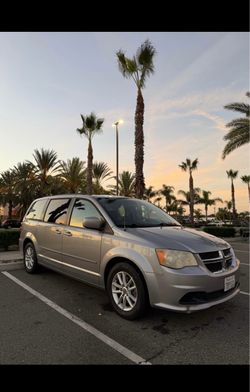 2014 Dodge Grand Caravan
