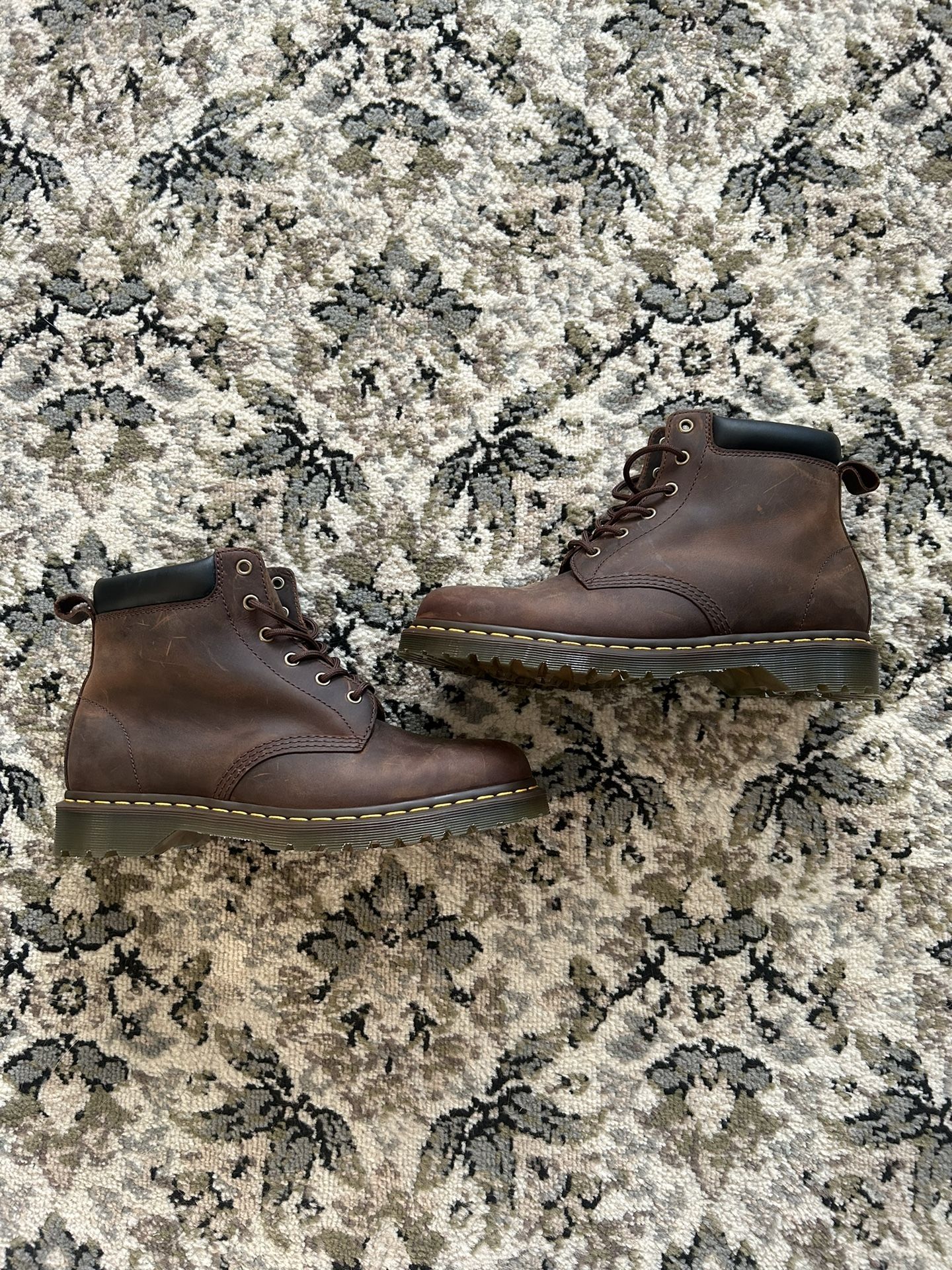 Dr Marten Boots