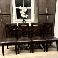 4-Piece Dining Chair Set in Good Condition