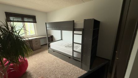 Bunk Bed for Sale – Excellent Condition