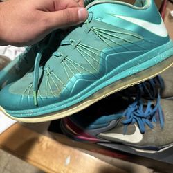 Nike LeBron X Low Easter
