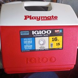 Brand New Igloo Playmate Elite 16 Quart Cooler