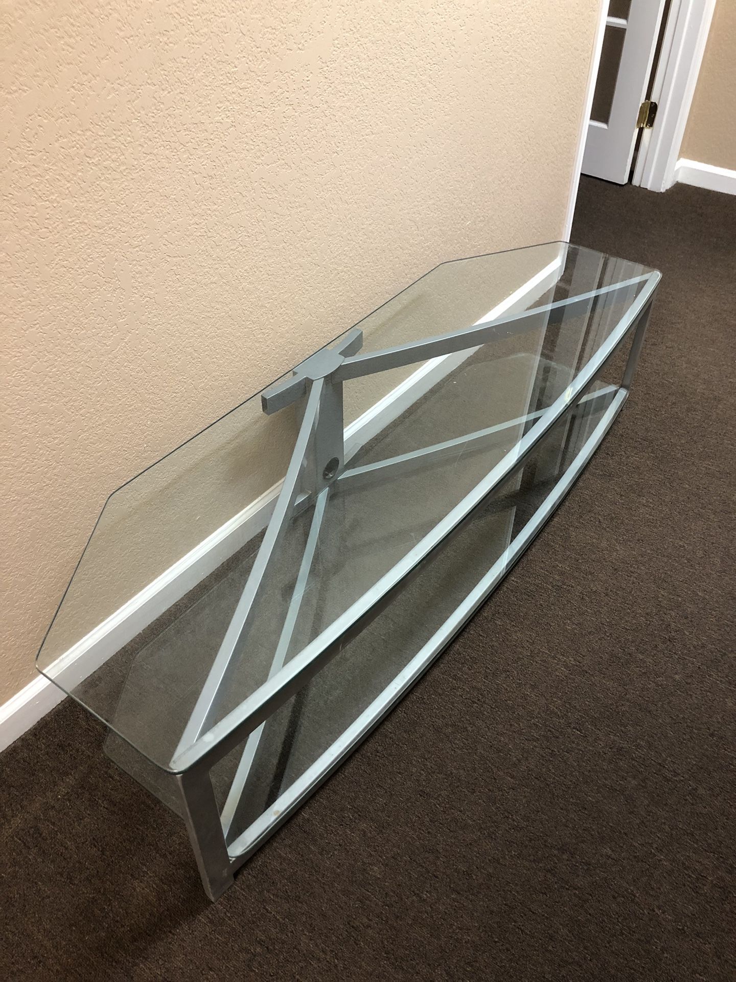 OmniMount Stellar G343 A/V Stand