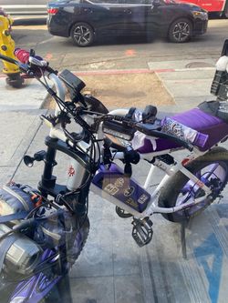 Custom Electric Bike 1000 or best offer takes it