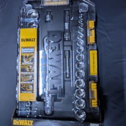 DeWalt 34pc 1/4" & 3/8 " Drive Socket Set 