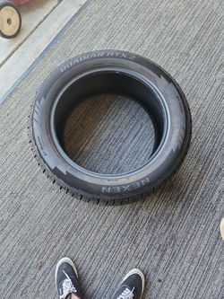 Nexen 265 50 20 Tire