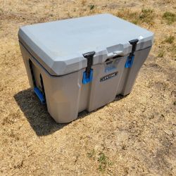 Ice Chest Cooler