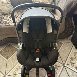 Doona Car Seat/Stroller