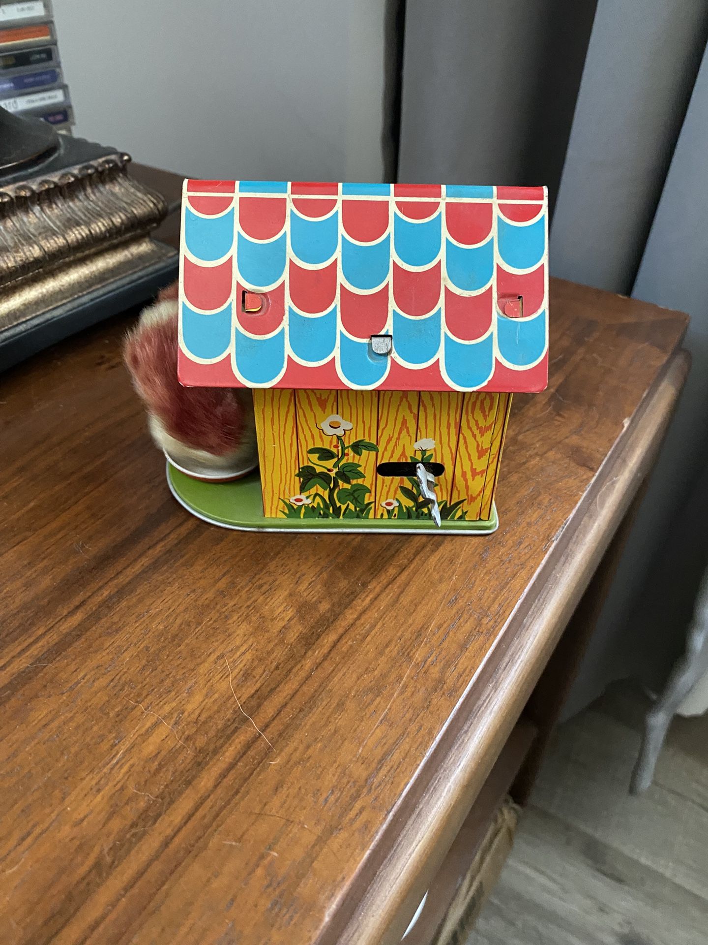 Vintage Japan Tin Toy Windup