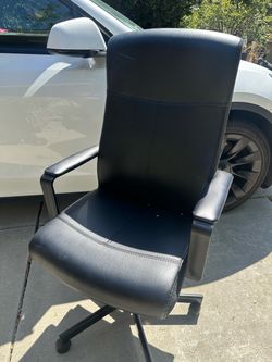 $20 Black Tall Back Office Chair