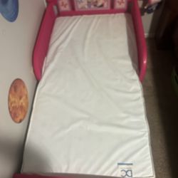 Minnie Mouse Toddler Bed 