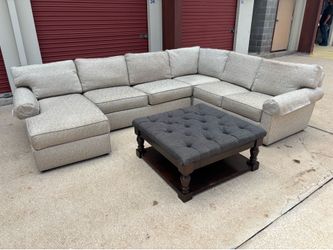 *FREE DELIVERY* Ethan Allen 4 Piece Sectional w/ Ottoman