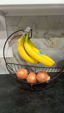 Bronze Wire Fruit Basket with Banana Hanger