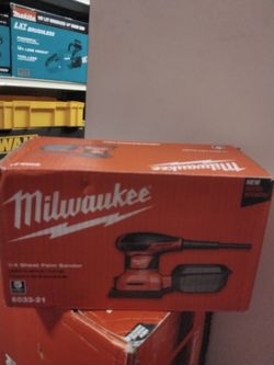 MILWAUKEE 1/4 SHEET PALMER