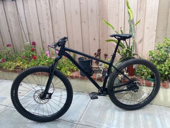 Specialized fuse 29er XL frame..clean bike