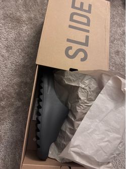 adidas Yeezy Slide