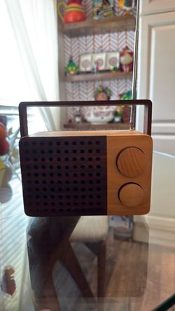 Magno Handmade Wooden AM/FM Radio, Works, 7" x 5"