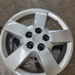 HHR/ MALIBU WHEEL COVERS CHROME Full Set
