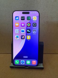 iPhone 15 pro 128gb 5G Att or cricket
