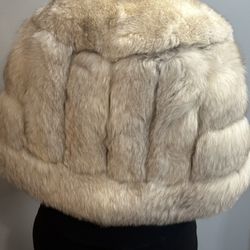 Luxury Genuine Fur Women’s Shawl With Pockets