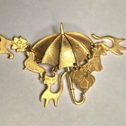 Goldtone Umbrella Raining Cats And Dogs Charm Brooch  