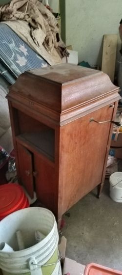 Antique phonograph
