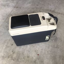 Portable heater & cooler