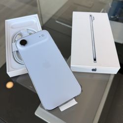 Apple iPhone Air Sky Blue 256GB Unlocked to any carrier! New open box condition!