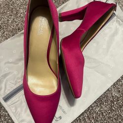 MK heels
