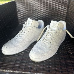 Louis Vuitton White Monogram Leather 9