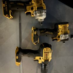 Dewalt set Or Superstar