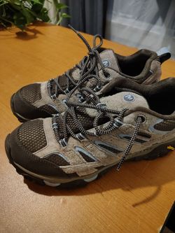 Merrell Low-Top Hiking Shoes