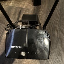 NetGear AC1200 Wifi Router